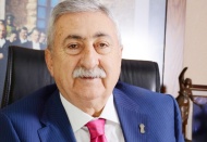 Mesleki eğitime, çıraklık, kalfalık ve ustalığa her zamankinden daha çok ihtiyaç var