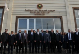 Mesleki yeterlilik belgesi de veriyoruz