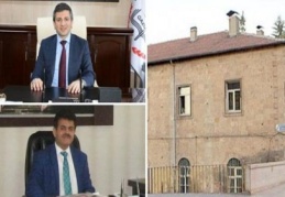 Mete, öğretmene destek oluyor