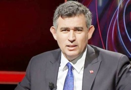 Metin Feyzioğlu’nun zırhlı makam aracı satışa çıkarıldı