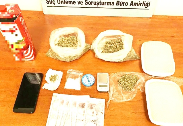 Meyve suyu kutusuna gizlenmiş uyuşturucu ele geçirildi