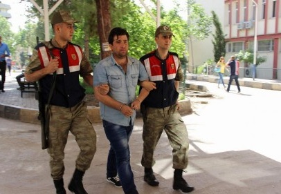 Mezarlık cinayetinin failleri yakalandı