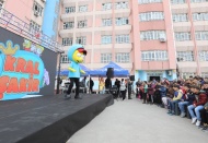 “Mikrop Avcıları Cumburlop”un ilçelerde gösterimi yapıldı