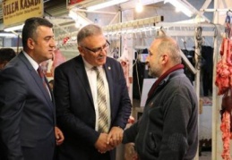 Milletvekili Yüksel İsmetpaşa esnafını ziyaret etti