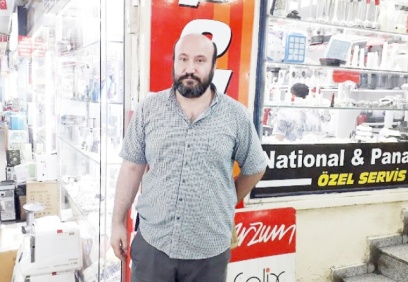 Milletvekillerini seçimden seçime görebiliyoruz