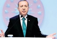 Milletvekilleriyle gruplar halinde görüşüyor