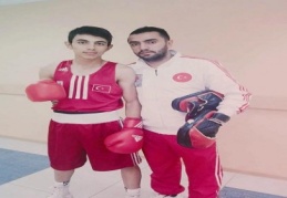 Milli Boksör Kesen şehre döndü