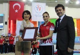 Milli Cimnastikçiye uluslararası ödül…