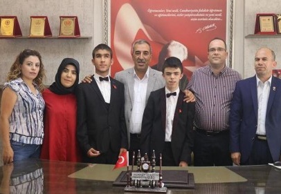 Milli Eğitim Müdürü Yağcı'dan engelsiz yeteneklere ödül