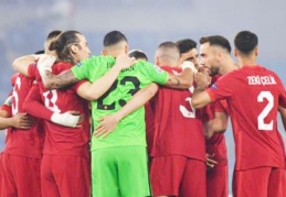 Milli futbolcu Zeki Çelik için 4 kulüp harekete geçti