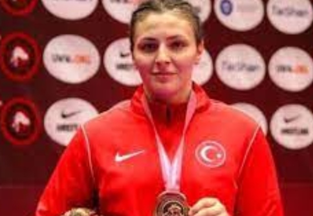Milli sporculardan 3 bronz madalya