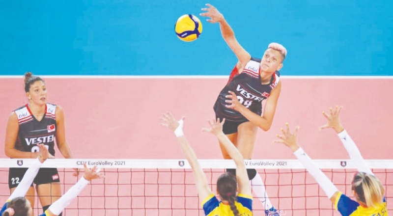 Milliler, ev sahibi Romanya'yı 3-1 mağlup etti