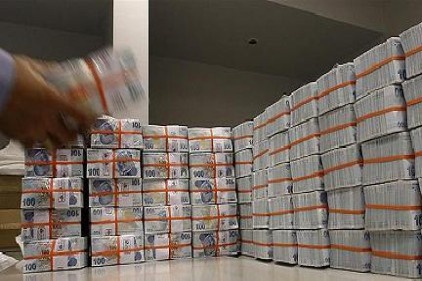 Milyoner sayısı 100 bini geçti