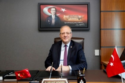 &#8220;Milyonlar o gece kirli hesapları bozarak bir destan yazdı&#8221;