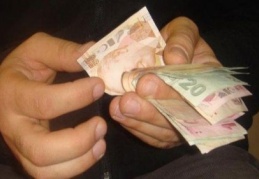Milyonlarca çalışanın maaşları belli oldu