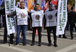 Milyonlarca insanın yoksulluğun pençesine itilmesi kabul edilemez