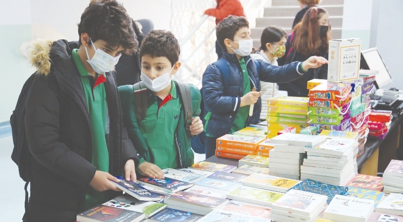Mini Kitap Fuarı açıldı