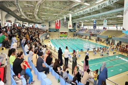 Minik kulaçlar performanslarıyla mutlu etti