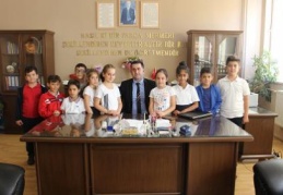 “Minik Kulaçlar Şenliği’nde” Özel Seçkin Koleji’nin minikleri şenliğe renk kattı