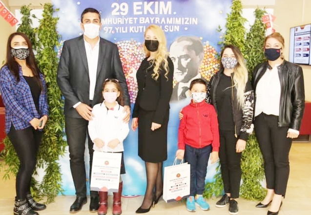 Minik ressamlar ödüllendirildi