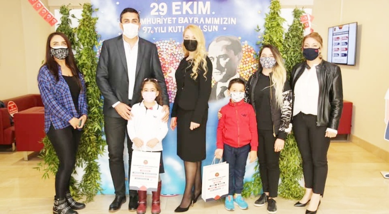 Minik ressamlar ödüllendirildi