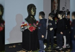 Minikler Atatürk’ü andı