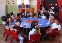 Miniklere aşure etkinliği