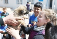 Miniklere hayvan sevgisi aşılanıyor
