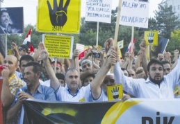 Mısır’da yaşanan olayları protesto etmek için bir araya geldiler