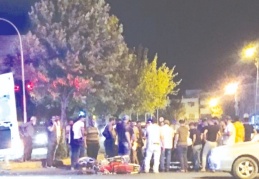 Mobilet sürücüsü kazada yaşamını yitirdi