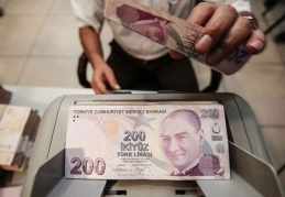 Moody's: Türkiye’de tasarruf etmek mantıklı bir seçenek değil