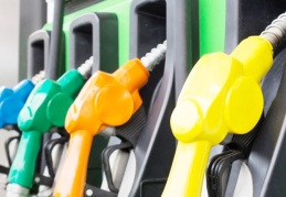 Motorin ve benzine indirim; LPG'ye zam