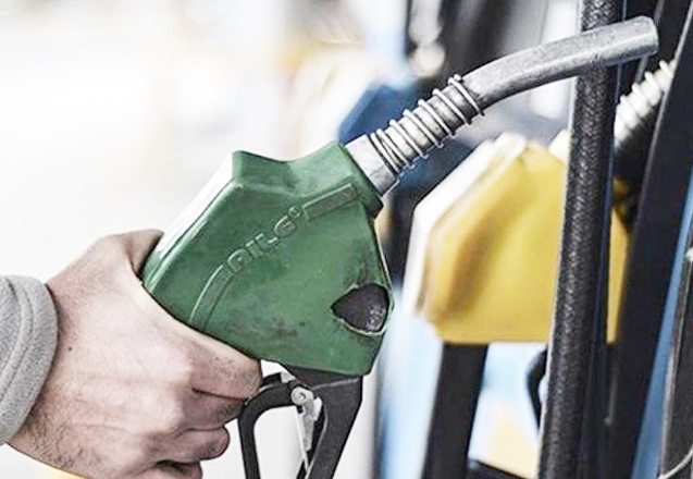 Motorine bu gece yeniden zam gelmesi bekleniyor