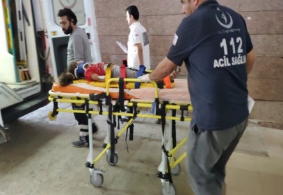 Motosiklet, 6 yaşındaki çocuğa çarptı
