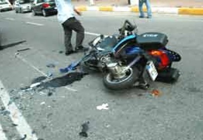 Motosiklet kazasında 4 kişi yaralandı