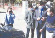 Motosiklet, otomobile çarptı: 2 yaralı