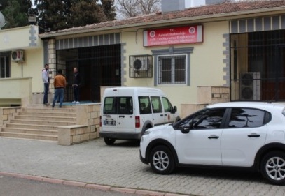 Motosiklet tırla çarpıştı: 1 ölü, 1 yaralı 