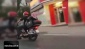 Motosiklete 5 kişi bindiler
