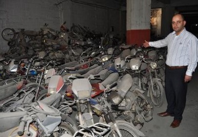 Motosikletler çürümeye terk ediliyor