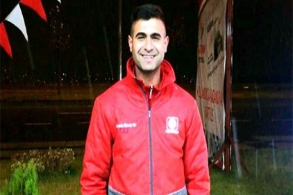 Motosikletli kaza iki can aldı