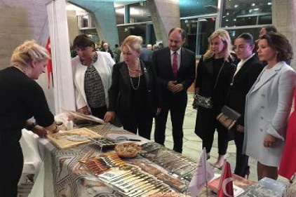 Mozaikler bölgede, M.Ö. 4000 yılından beri yaşanmış kültür ve tarihi yansıtıyor