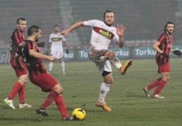 Mücadele konuk ekibin 3-1 üstünlüğü ile sona erdi