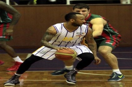Mücadeleyi Royal Halı Gaziantep 95-92 kazandı