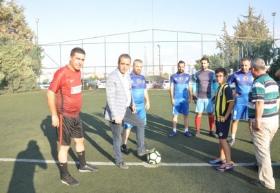 Muhasebeciler geleneksel halı saha futbol turnuvası başladı