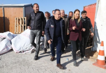 Muhittin Böcek, Nurdağı ve İslahiye’yi ziyaret etti