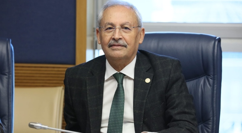 Muhtarlar kamu görevlileridir ve ona yeşil pasaport verilmelidir