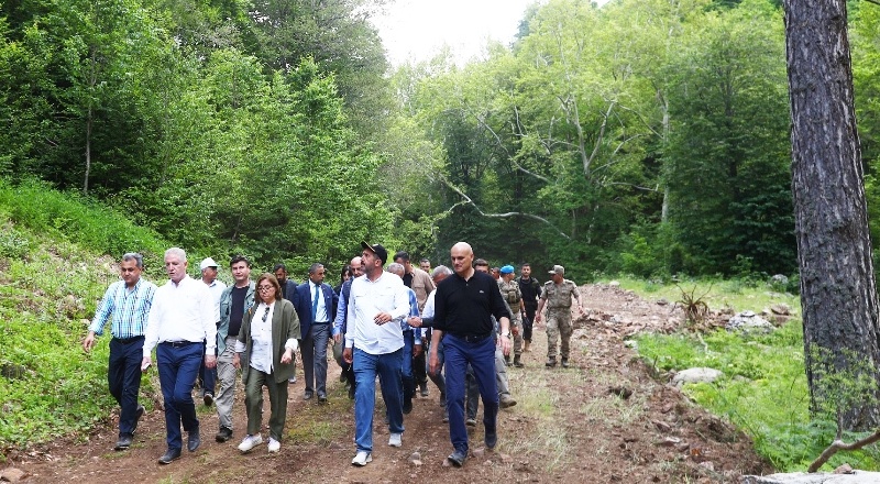Muhteşem bir yayla turizmi var