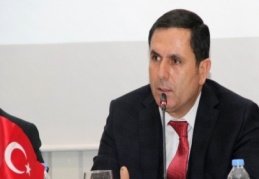Mülteci dalgasını, ekonomiye katkı sağlayacak modele dönüştürmeliyiz