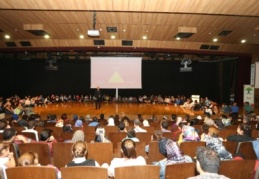 Mümin Sekman’dan “Her Şey Seninle Başlar” semineri 