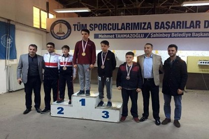Murat Efe Karaduman, atıcılıkta il ikincisi oldu